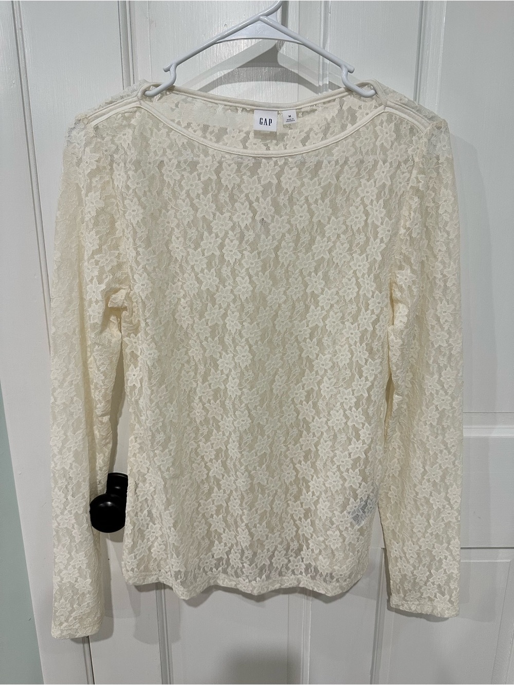 GAP Cream Lace Floral Top